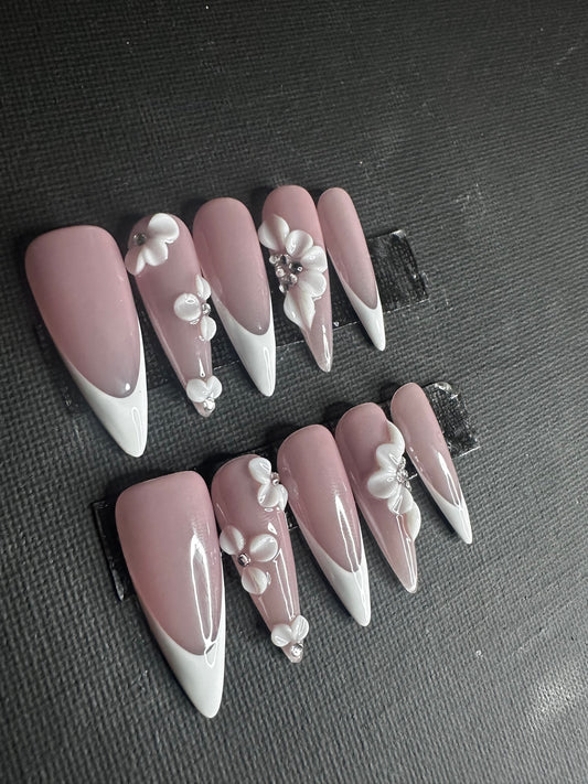 |Blush Petals| 🌷 2/$25