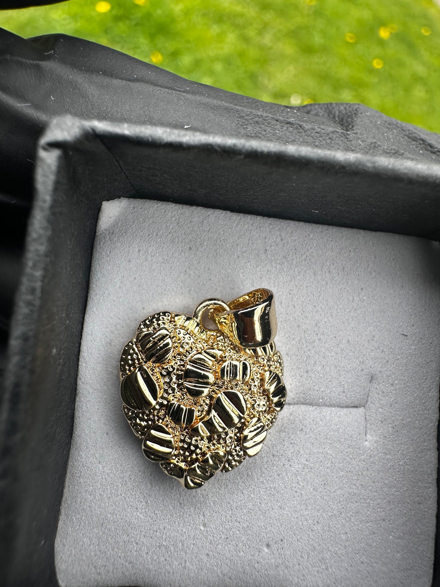 18K GOLD HEART NUGGET PENDANT 💦✨